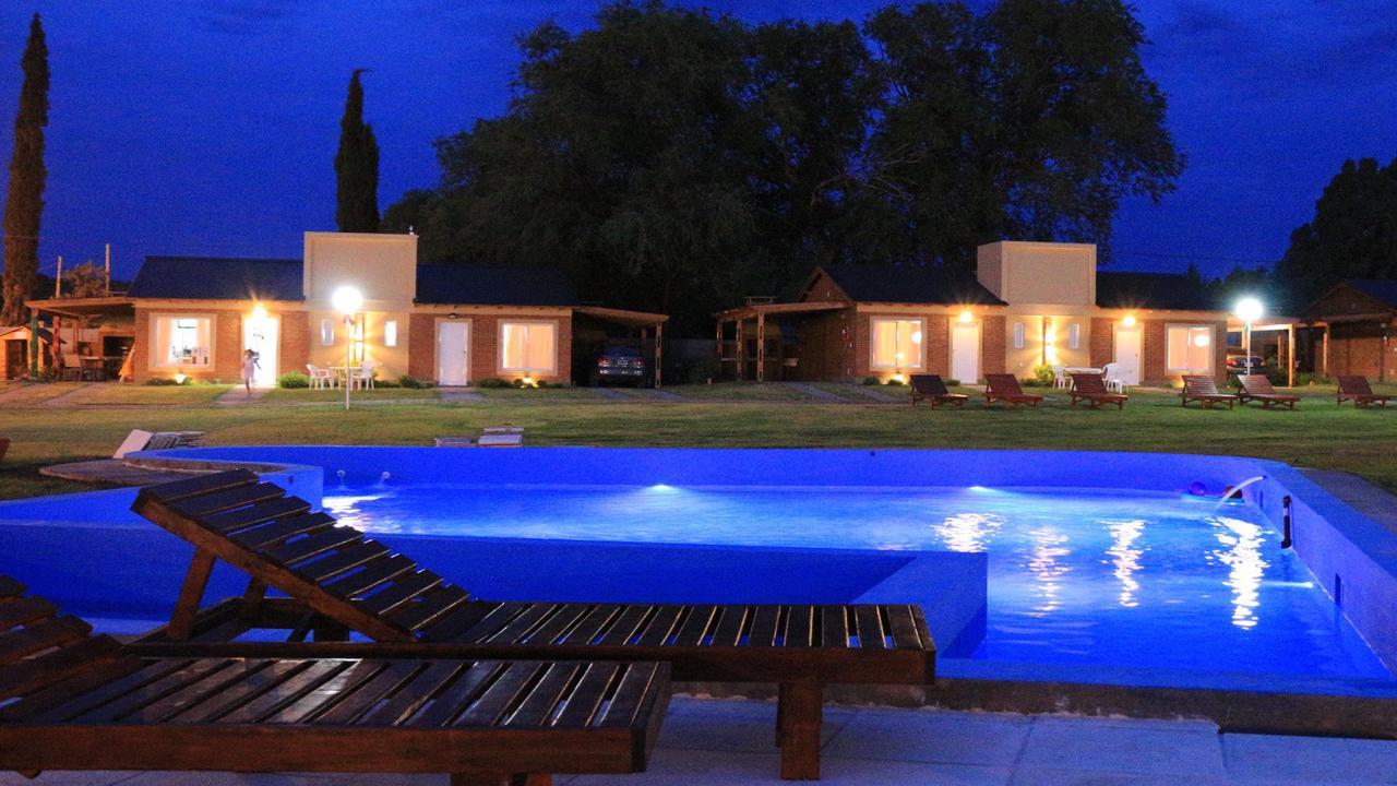 Cabanas Lomas Del Mirador Hotel Rio Colorado Exterior photo